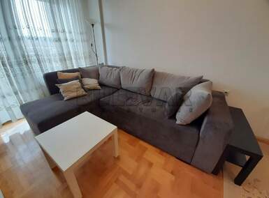 Jednoiposoban stan, Niš - Centar | Izdavanje · 42m² · 350€