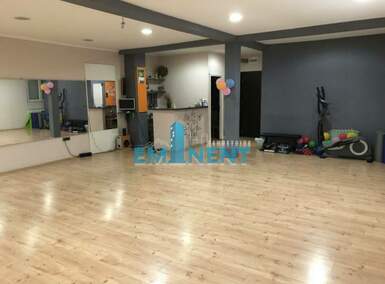 Poslovni prostor / Lokal, Beograd - Vidikovac | Izdavanje · 78m² · 650€
