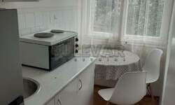Jednoiposoban stan, Niš - Crveni pevac | Izdavanje · 38m² · 270€