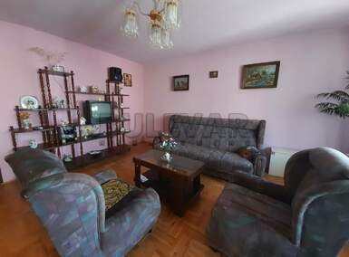 Cetvorosoban stan, Niš - Durlan | Izdavanje · 90m² · 250€