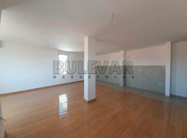Troiposoban stan, Niš - Pantelej(Niš) | Izdavanje · 113m² · 500€