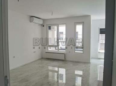 Trosoban stan, Niš - Dom zdravlja | Izdavanje · 60m² · 600€