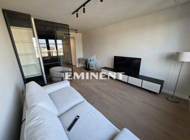 Jednosoban stan, Beograd - Blok 65 | Izdavanje · 34m² · 750€
