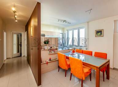Trosoban stan, Niš - Centar | Prodaja · 105m² · 231.000€