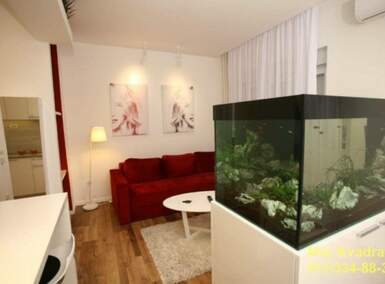 Poslovni prostor / Lokal, Beograd - Beograđanka | Prodaja · 171m² · 690.000€
