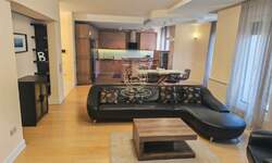 Cetvorosoban stan, Beograd - Hram Sv. Save | Izdavanje · 180m² · 3.000€