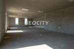 Poslovni prostor / Lokal, Beograd - Ugrinovci | Izdavanje · 180m² · 2.000€