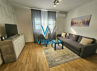 Garsonjera, Novi Sad - Socijalno | Izdavanje · 26m² · 300€