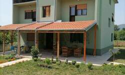 Kuća, Gadzin Han - Donji Barbeš | Prodaja · 266m² · 61.800€