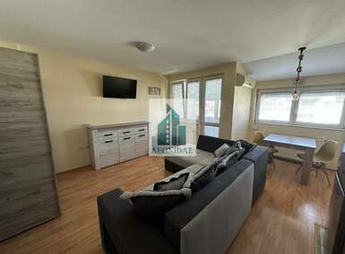 Garsonjera, Niš - Krive livade | Izdavanje · 27m² · 250€