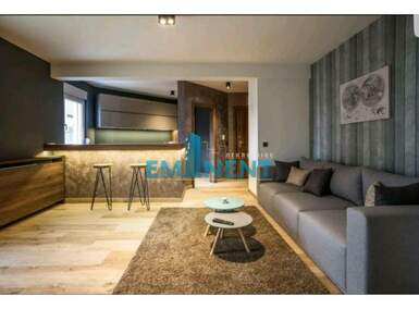 Dvosoban stan, Beograd - Dimitrija Tucovića | Izdavanje · 48m² · 700€