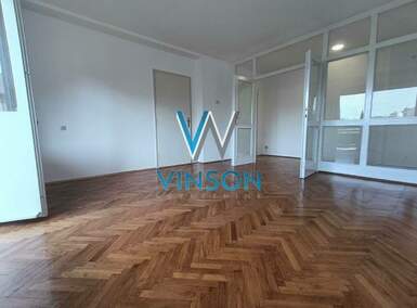 Poslovni prostor / Lokal, Novi Sad - Bulevar Oslobođenja | Izdavanje · 64m² · 400€
