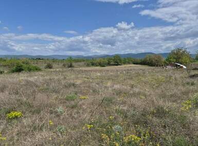 Plac, Golubac - Usije | Prodaja · 493m² · 5.000€