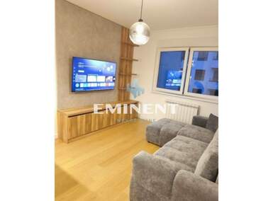 Trosoban stan, Beograd - Banovo Brdo | Izdavanje · 50m² · 800€