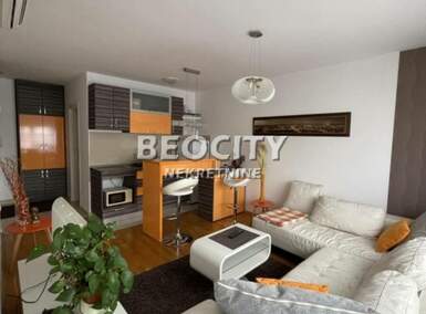 Dvosoban stan, Novi Sad - Detelinara | Izdavanje · 40m² · 350€