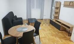 Jednoiposoban stan, Niš - Donja Vrežina | Izdavanje · 42m² · 300€