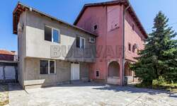 Kuća, Niš - Donji Komren | Prodaja · 369m² · 160.000€