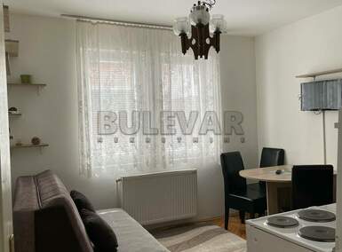 Jednosoban stan, Niš - Centar | Izdavanje · 30m² · 280€