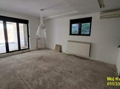 Trosoban stan, Beograd - Voždovačka crkva | Prodaja · 70m² · 250.000€