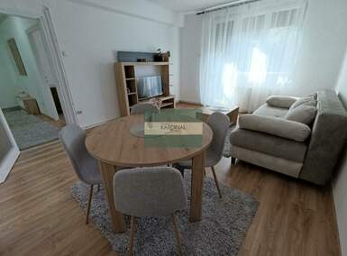 Jednoiposoban stan, Kragujevac | Izdavanje · 49m² · 350€