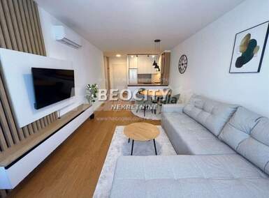Trosoban stan, Beograd - Žarkovo | Izdavanje · 75m² · 900€