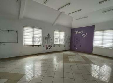 Poslovni prostor / Lokal, Svrljig - Svrljig | Izdavanje · 150m² · 400€