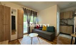 Jednosoban stan, Beograd - Kanarevo Brdo | Izdavanje · 29m² · 350€