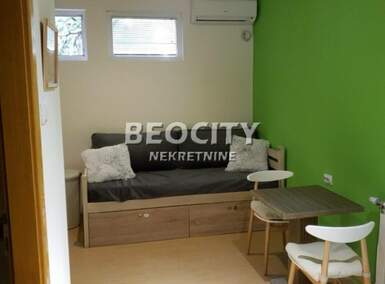 Dvosoban stan, Novi Sad - Centar | Izdavanje · 35m² · 300€