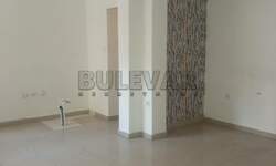 Poslovni prostor / Lokal, Kragujevac - Centar | Izdavanje · 43m² · 350€