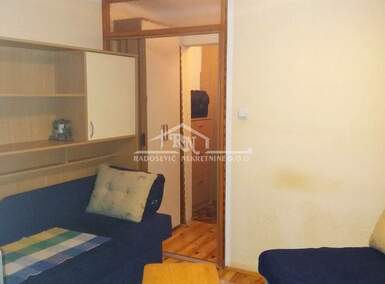 Garsonjera, Beograd - Julino Brdo | Izdavanje · 26m² · 200€