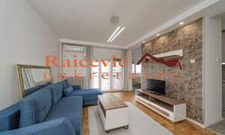 Dvoiposoban stan, Beograd - Blok 61 | Izdavanje · 64m² · 700€