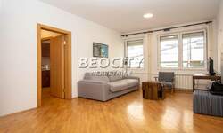 Trosoban stan, Beograd - Vračar (centar) | Izdavanje · 63m² · 650€