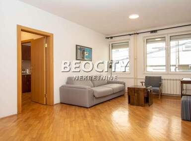 Trosoban stan, Beograd - Vračar (centar) | Izdavanje · 63m² · 650€