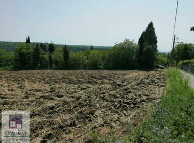 Plac, Beograd - Umka | Prodaja · 102.000€