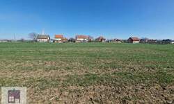 Plac, Beograd - Zvečka | Prodaja · 75.000€