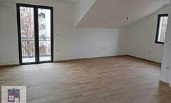 Poslovni prostor / Lokal, Beograd - Obrenovac (mesto) | Izdavanje · 79m² · 700€