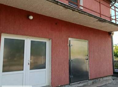 Poslovni prostor / Lokal, Beograd - Mislođin | Izdavanje · 140m² · 500€