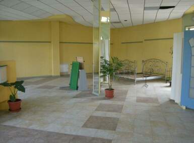 Poslovni prostor / Lokal, Jagodina | Prodaja · 422m² · 390.000€
