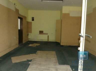 Poslovni prostor / Lokal, Jagodina | Izdavanje · 30m² · 400€