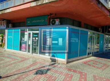 Poslovni prostor / Lokal, Paraćin | Izdavanje · 93m² · 1.200€