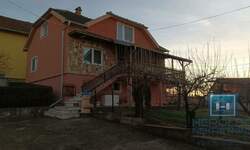 Kuća, Despotovac - Jezero | Prodaja · 500m² · 100.000€