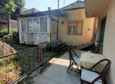 Kuća, Jagodina - Glogovac | Prodaja · 200m² · 32.000€