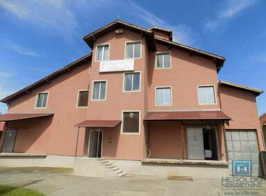 Poslovni prostor / Lokal, Paraćin - Donje Vidovo | Izdavanje · 1500m² · 3.000€