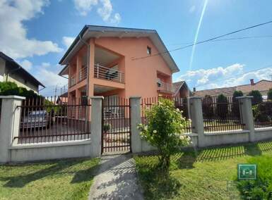 Kuća, Ćuprija | Prodaja · 180m² · 150.000€