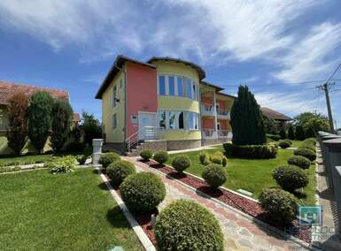Kuća, Jagodina - Vinorača | Prodaja · 302m² · 310.000€