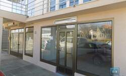 Poslovni prostor / Lokal, Paraćin | Izdavanje · 66m² · 350€