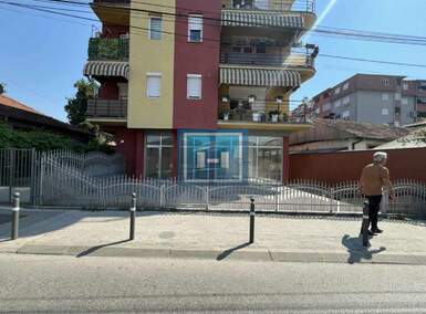 Poslovni prostor / Lokal, Jagodina | Prodaja · 77m² · 110.000€
