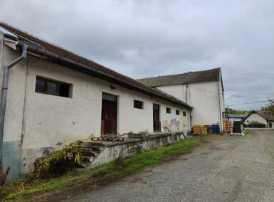 Poslovni prostor / Lokal, Rekovac | Prodaja · 458m² · 100.000€
