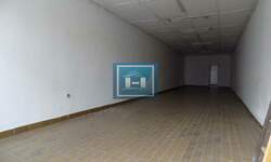 Poslovni prostor / Lokal, Paraćin | Izdavanje · 90m² · 350€