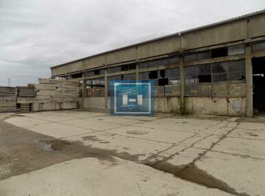Poslovni prostor / Lokal, Paraćin | Prodaja · 1180m² · 280.000€